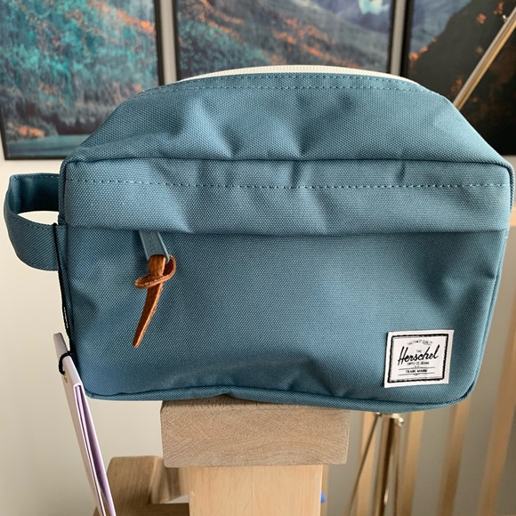 Herschel Supply Company Other - Herschel Supply Company Blue Toiletry Bag NWT